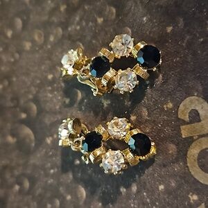Vintage Clear Jet Black Glass Rhinestone Clip Earrings